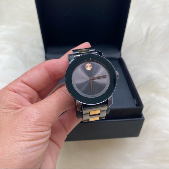 MOVADO Bold womens watch stainless steel. Designer watch - Picture 5 of 17